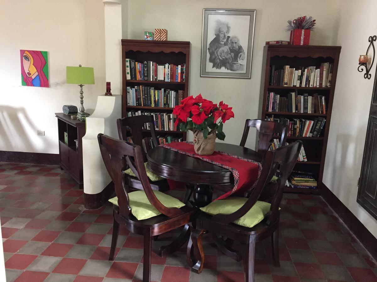 Casa Lula Leon Hostal Rum bild
